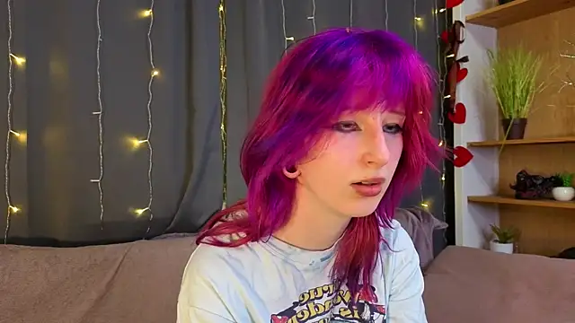 Snapshot of KandraCruser chatting on March 2026 08:12:01 PM KandraCruser online show from March 2026 08:12:01 PM