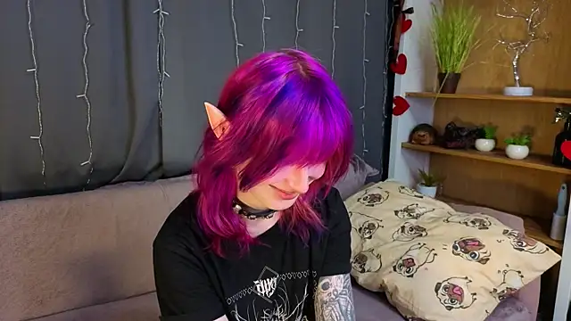 Snapshot of KandraCruser chatting on March 2026 08:25:02 PM KandraCruser online show from March 2026 08:25:02 PM