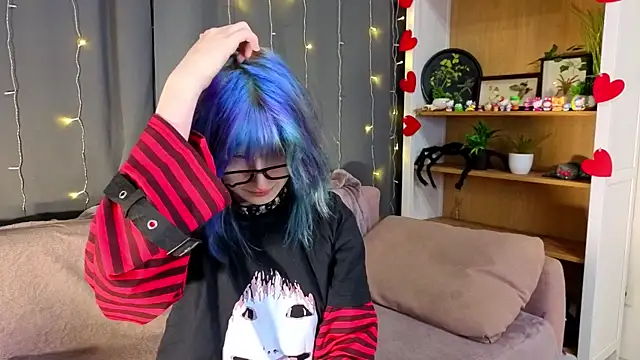 Snapshot of KandraCruser chatting on April 2026 08:07:02 PM KandraCruser online show from April 2026 08:07:02 PM