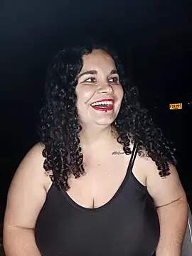 Snapshot of Reichel_05 chatting on September 2025 05:34:02 AM Reichel 05 online show from September 2025 05:34:02 AM