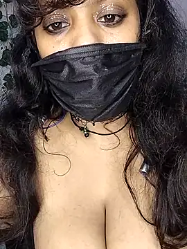 Snapshot of aliyaa9900 chatting on November 2025 11:15:01 PM aliyaa9900 online show from November 2025 11:15:01 PM