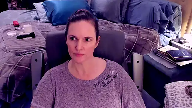 ninajaymes online show from December 2024 12:18:01 AM