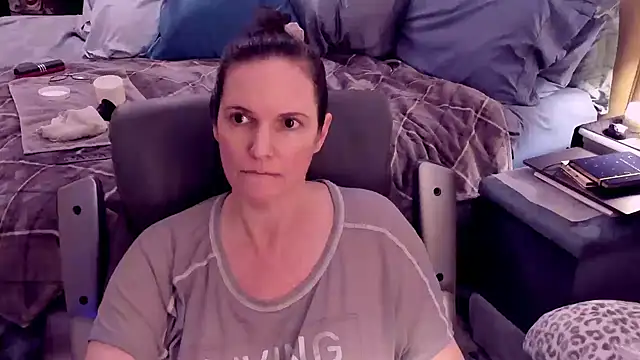 ninajaymes online show from January 2025 03:40:01 AM