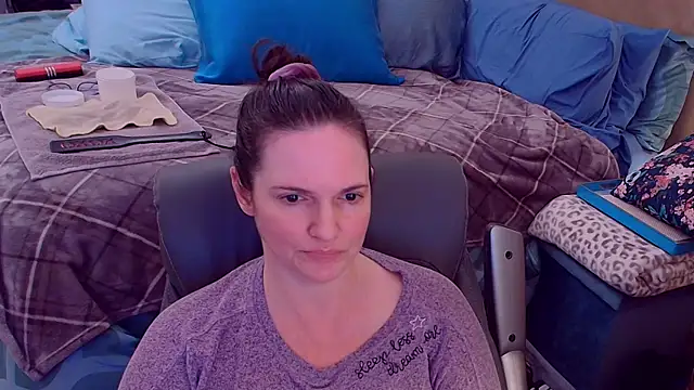 ninajaymes online show from October 2025 12:45:01 AM