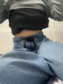 miss moonikaa online show from December 2025 09:04:01 AM