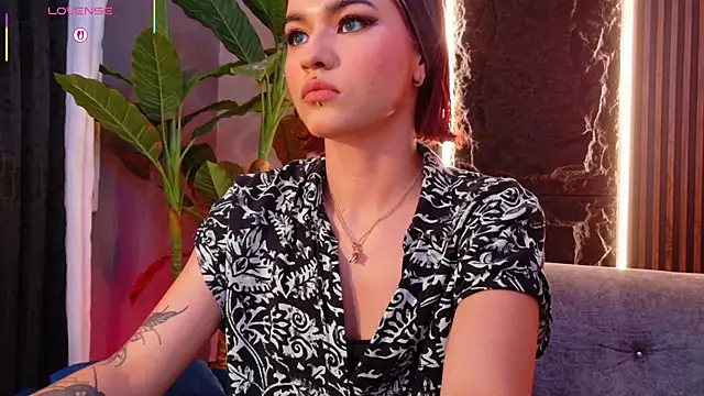 Snapshot of La_Diabla_111_ chatting on January 2026 08:23:01 PM La Diabla 111 online show from January 2026 08:23:01 PM