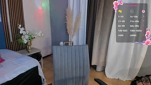 Snapshot of La_Diabla_111_ chatting on February 2026 08:49:01 PM La Diabla 111 online show from February 2026 08:49:01 PM