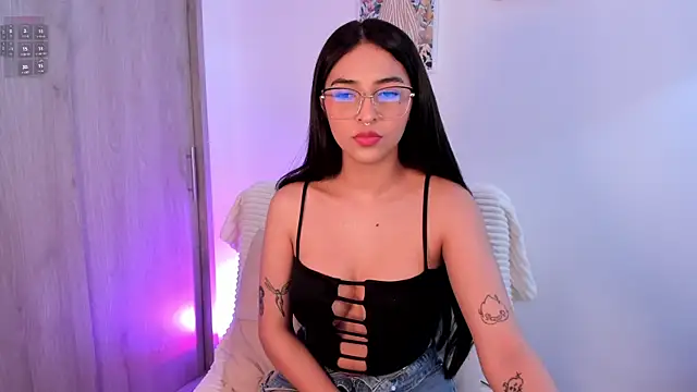 Snapshot of Skeeter_ss chatting on April 2026 03:10:02 PM Skeeter ss online show from April 2026 03:10:02 PM