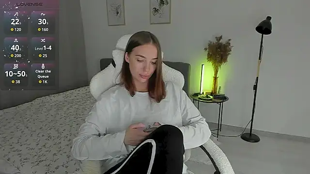 Snapshot of LovelyKaya chatting on October 2025 03:23:02 PM LovelyKaya online show from October 2025 03:23:02 PM