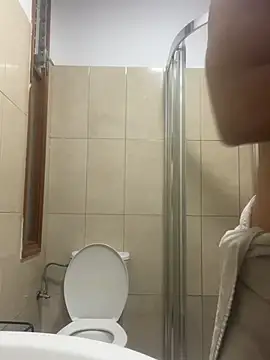 Elcanaarion29 online show from November 2025 09:29:02 PM