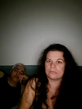 Snapshot of PerleRaree chatting on April 2026 07:44:01 PM PerleRaree online show from April 2026 07:44:01 PM