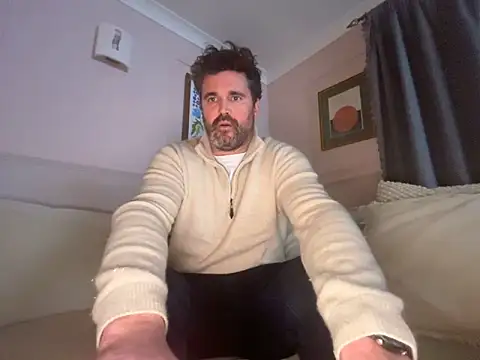 CyprioteWhitefly online show from February 2026 10:35:01 PM