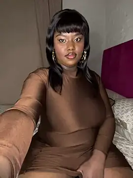 Snapshot of QUEEN_NOBUHLE_777 chatting on May 2026 11:34:02 PM QUEEN NOBUHLE 777 online show from May 2026 11:34:02 PM