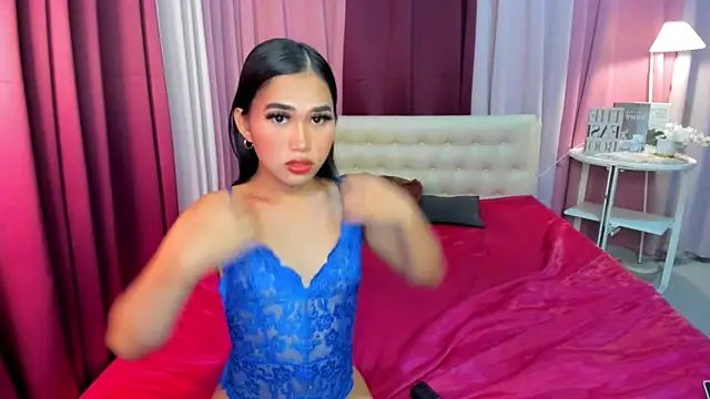 Snapshot of Chantalriches chatting on December 2025 06:13:02 PM Chantalriches online show from December 2025 06:13:02 PM