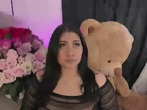 Snapshot of Elyross1_ chatting on October 2025 11:06:02 PM Elyross1  online show from October 2025 11:06:02 PM