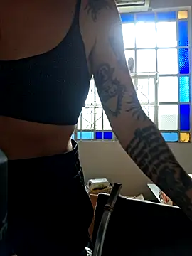 Snapshot of goddessfoxyla chatting on September 2025 02:20:01 PM goddessfoxyla online show from September 2025 02:20:01 PM