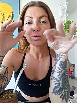 Snapshot of goddessfoxyla chatting on October 2025 02:48:01 PM goddessfoxyla online show from October 2025 02:48:01 PM