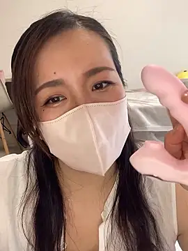 Snapshot of NATSUMI00 chatting on September 2025 05:13:01 AM NATSUMI00 online show from September 2025 05:13:01 AM