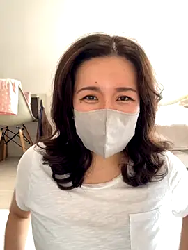 Snapshot of NATSUMI00 chatting on October 2025 06:00:02 AM NATSUMI00 online show from October 2025 06:00:02 AM