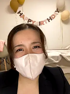 Snapshot of NATSUMI00 chatting on October 2025 11:53:01 AM NATSUMI00 online show from October 2025 11:53:01 AM