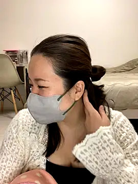 Snapshot of NATSUMI00 chatting on November 2025 03:34:02 PM NATSUMI00 online show from November 2025 03:34:02 PM