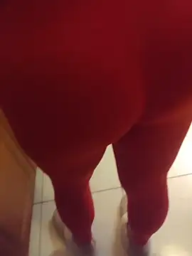 Snapshot of MiriandZacki chatting on December 2025 09:58:01 AM MiriandZacki online show from December 2025 09:58:01 AM