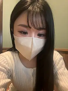 Snapshot of Ema-- chatting on September 2025 10:20:02 AM Ema-- online show from September 2025 10:20:02 AM