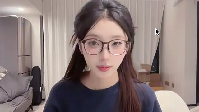 ZhaoZhao-ZM online show from October 2025 01:21:01 PM