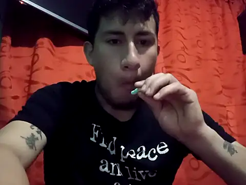 True Di online show from September 2025 12:58:02 AM