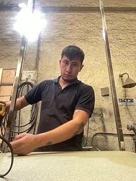 True Di online show from December 2025 03:42:01 PM