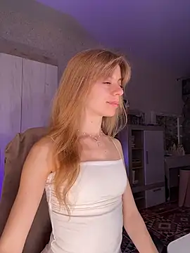 Snapshot of mari__papi chatting on June 2026 03:27:02 PM mari papi online show from June 2026 03:27:02 PM