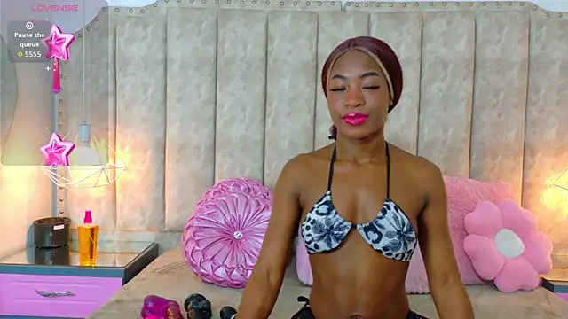 MadissonBonny  online show from October 2025 08:27:02 PM