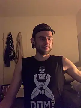 Snapshot of Marvinho9 chatting on October 2025 09:37:01 PM Marvinho9 online show from October 2025 09:37:01 PM