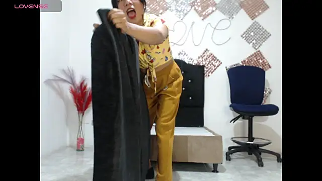 jatzibe hot 93 online show from February 2026 08:05:01 PM