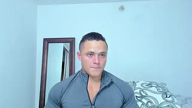 KingLevi01 online show from February 2026 01:14:01 AM