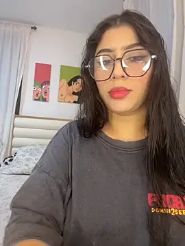 Snapshot of Sweet_and_Rous0 chatting on October 2025 02:31:01 AM Sweet and Rous0 online show from October 2025 02:31:01 AM