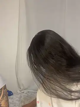 Snapshot of Sweet_and_Rous0 chatting on October 2025 03:10:02 AM Sweet and Rous0 online show from October 2025 03:10:02 AM