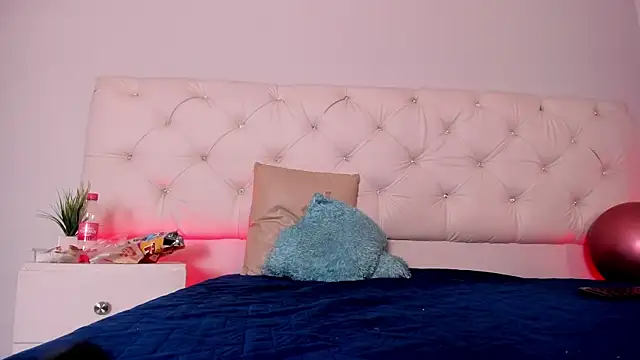 Ambeer fox  online show from January 2026 01:02:01 PM