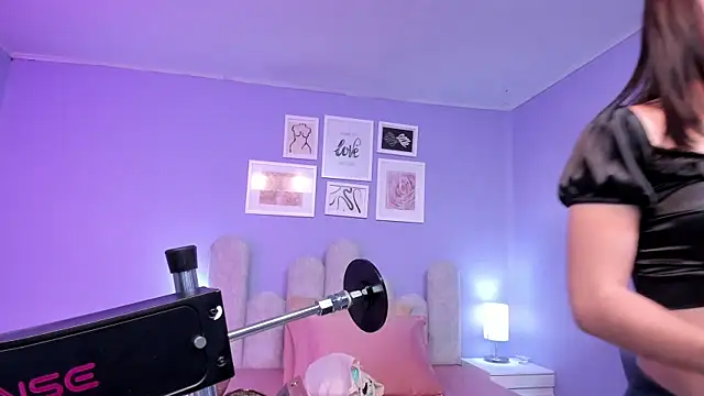 lucrecia sucker online show from October 2025 07:34:01 PM