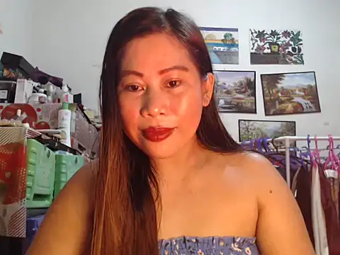 filipina beauty online show from December 2025 05:54:02 PM
