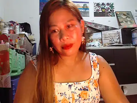 Snapshot of filipina_beauty chatting on March 2026 08:04:01 PM filipina beauty online show from March 2026 08:04:01 PM