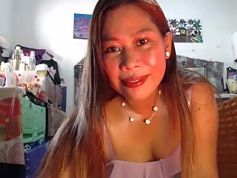 Snapshot of filipina_beauty chatting on April 2026 03:35:01 AM filipina beauty online show from April 2026 03:35:01 AM