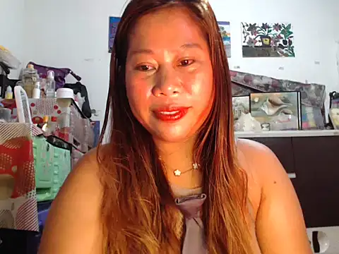 Snapshot of filipina_beauty chatting on April 2026 06:41:01 PM filipina beauty online show from April 2026 06:41:01 PM