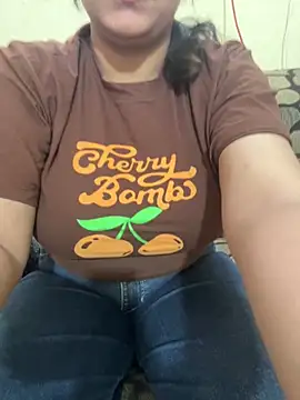 Snapshot of Sexiest_Nataliya chatting on April 2026 06:20:02 AM Sexiest Nataliya online show from April 2026 06:20:02 AM