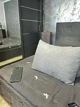 Sugar Nymph online show from November 2025 04:23:02 AM