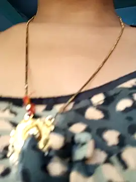 Komal-Rajput online show from November 2025 08:09:02 AM