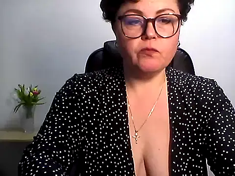 EllaLove2277 online show from March 2026 06:16:02 PM