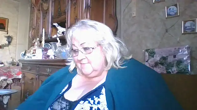 Lala-Love56 online show from September 2025 02:32:01 PM