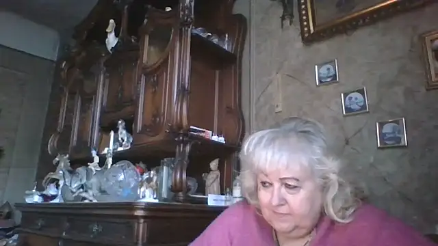 Lala-Love56 online show from June 2026 05:18:01 PM