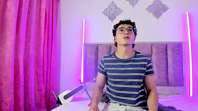 Snapshot of 0anonimo_bottom1 chatting on September 2025 07:46:01 PM 0anonimo bottom1 online show from September 2025 07:46:01 PM